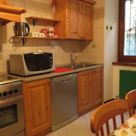 Casa Almut & - Center - Varenna Holiday home Perledo